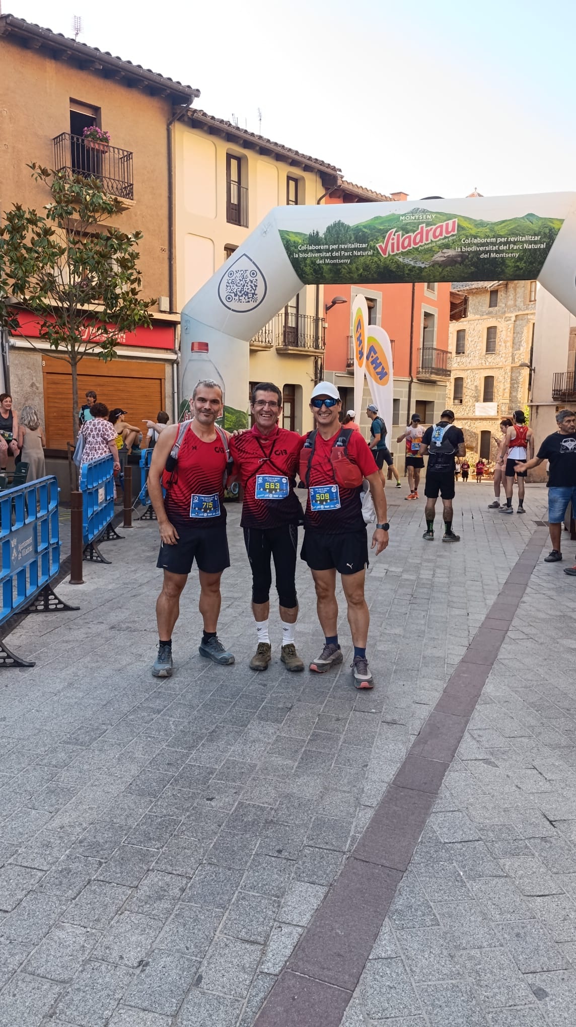 TRES ATLETES DEL CAB COMPLETEN EL TRAIL DE LES FONTS DEL MONTSENY