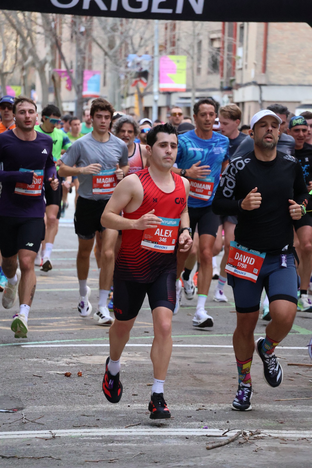 ELS ATLETES DEL CAB COMPLEIXEN ELS SEUS OBJECTIUS EN MITJA MARAT� I MARAT�