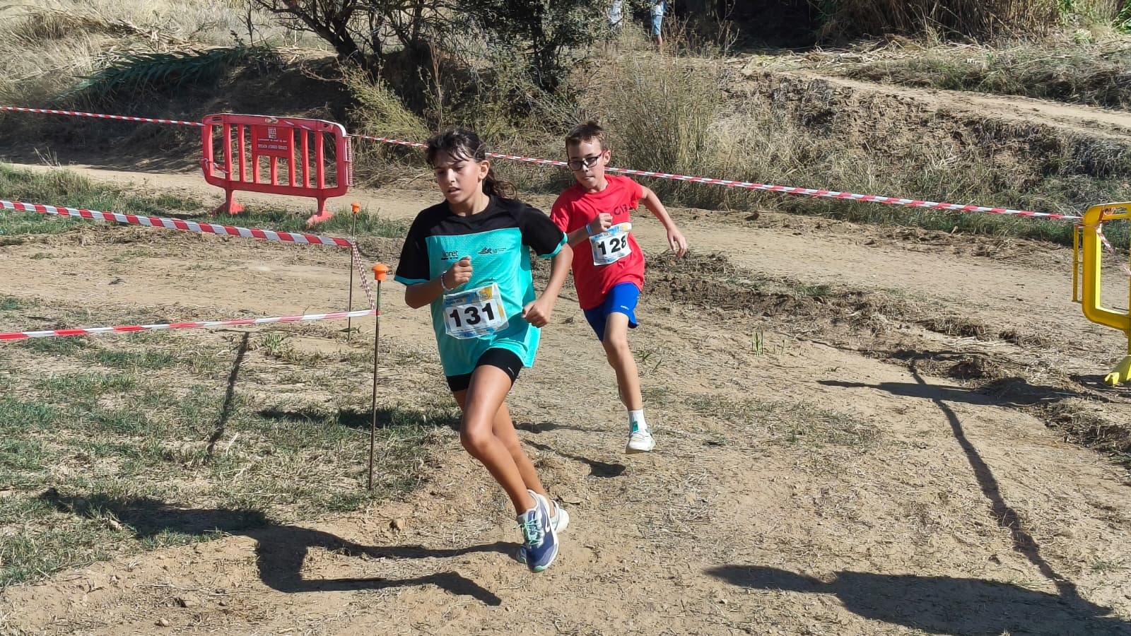 NOU ATLETES ESTRENEN LA TEMPORADA DE CROS A CANET